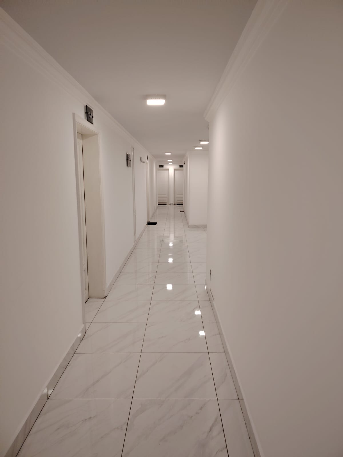 Departamento en Fontana Suites Quito – Renta Temporal en La Carolina desde $45/noche