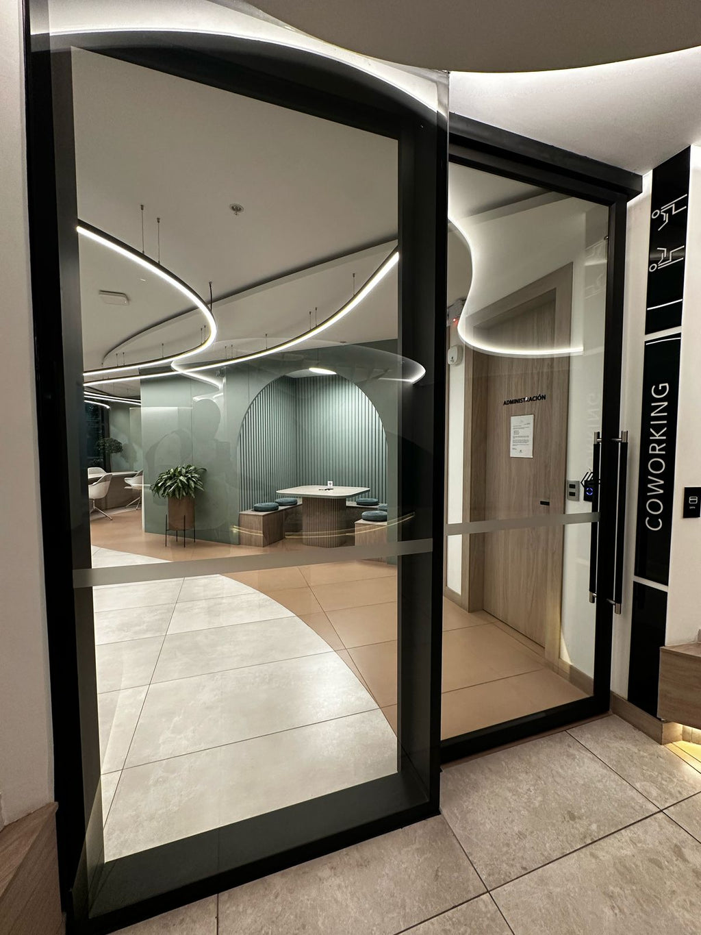 Harmony Suite Piso 9 - Con acceso a SPA y Piscina